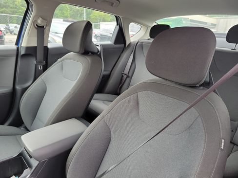 Certified 2025 Kia K4 FWD image 17