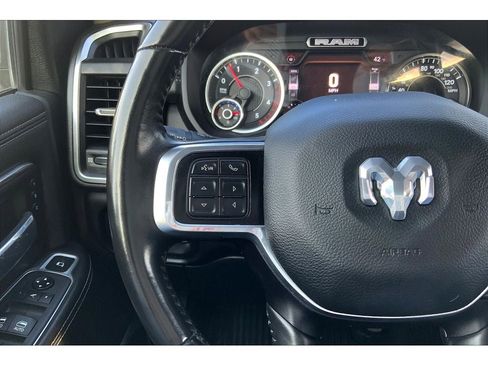 Used 2022 RAM 3500 Laramie image 19