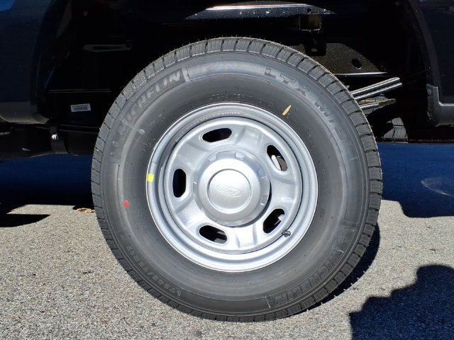 New 2027 Ford F250 XL w/ Snow Plow Prep Package AWD/4WD image 8