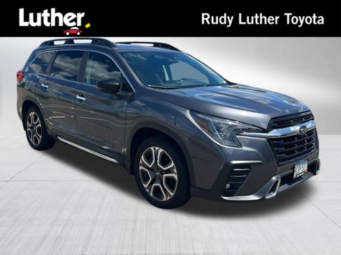 Used 2024 Subaru Ascent Touring w/ Popular Package #2 AWD/4WD image 1