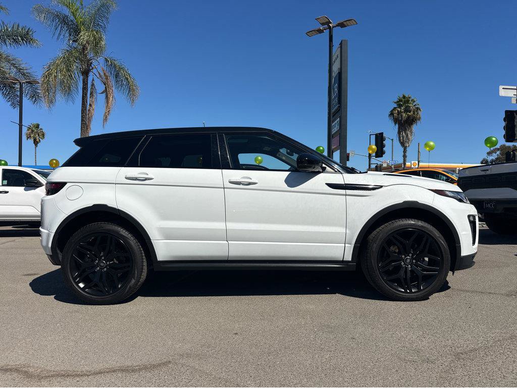 Used 2017 Land Rover Range Rover Evoque HSE Dynamic AWD/4WD image 39