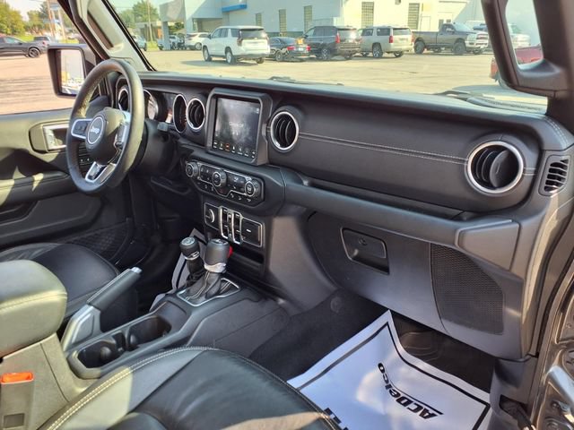 Used 2018 Jeep Wrangler Unlimited Sahara AWD/4WD image 52