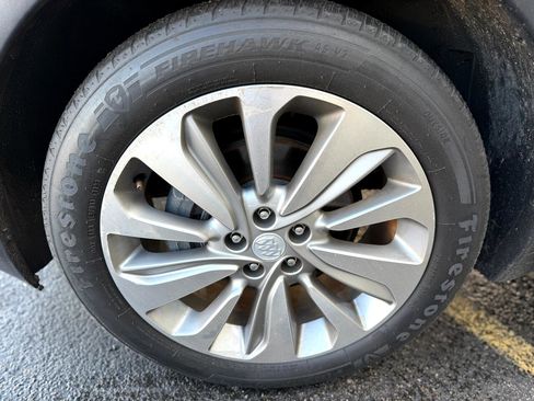 Used 2018 Buick Encore Preferred image 10