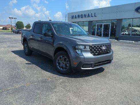 New 2026 Ford Maverick XLT w/ Equipment Group 301A AWD/4WD image 3