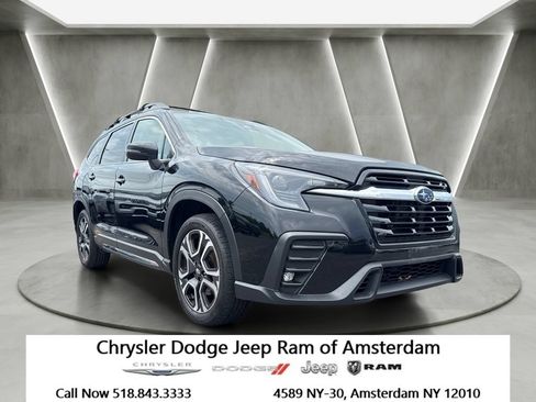 Used 2023 Subaru Ascent Limited AWD/4WD image 1