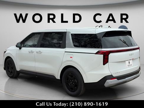 New 2026 Kia Carnival LXS image 5