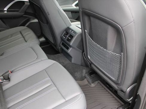 Certified 2025 Audi Q5 Premium Plus w/ Premium Plus image 48