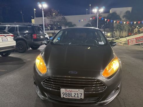 Used 2019 Ford Fiesta SE w/ Equipment Group 201A image 5