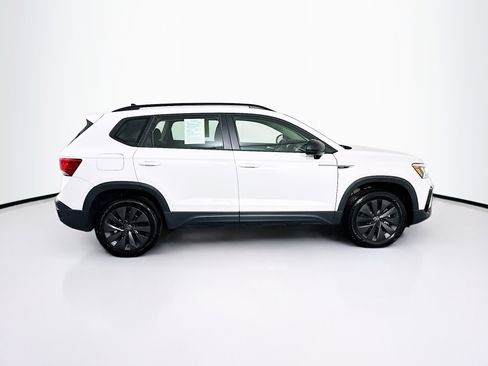 Used 2024 Volkswagen Taos S FWD image 10