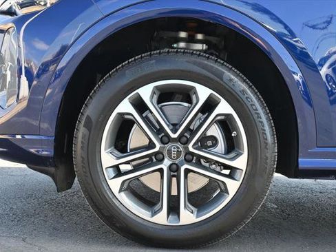 Certified 2025 Audi Q5 Premium w/ Convenience Package AWD/4WD image 27