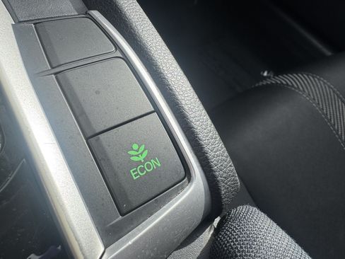 Used 2016 Honda Civic EX-T image 39