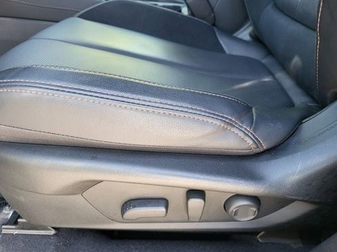 Used 2025 Subaru Forester Touring AWD/4WD image 15