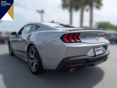 Certified 2025 Ford Mustang Premium RWD image 9