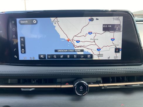 Used 2023 Nissan Ariya FWD image 24