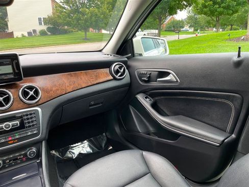 Used 2015 Mercedes-Benz GLA 250 4MATIC image 76