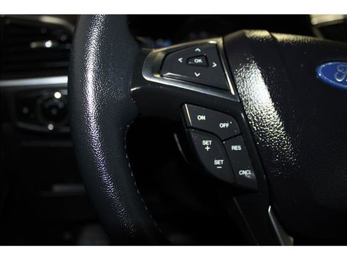 Used 2024 Ford Edge Titanium image 27