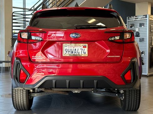 Certified 2024 Subaru Crosstrek 2.5i Limited w/ Crosstrek Mirror Package AWD/4WD image 4