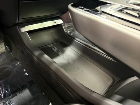 Used 2025 Cadillac Lyriq Sport image 35