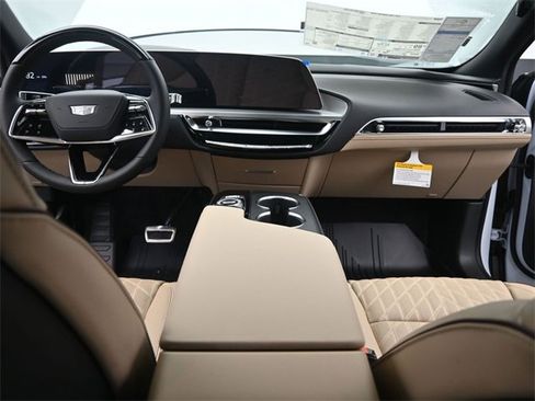 New 2026 Cadillac Lyriq Signature Sport image 24