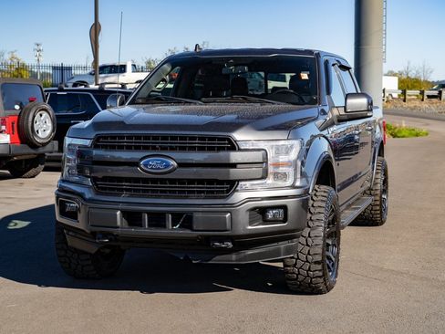 Used 2019 Ford F150 Lariat w/ Equipment Group 502A Luxury image 4