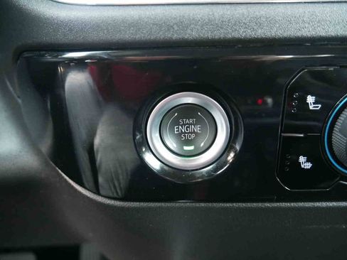 Used 2024 Chevrolet Silverado 1500 RST AWD/4WD image 32