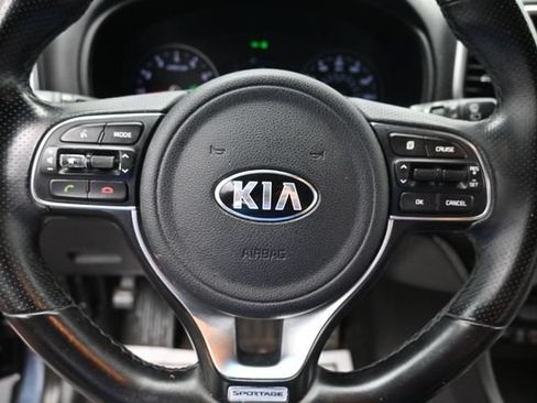 Used 2019 Kia Sportage EX w/ EX Sport Appearance Package AWD/4WD image 18
