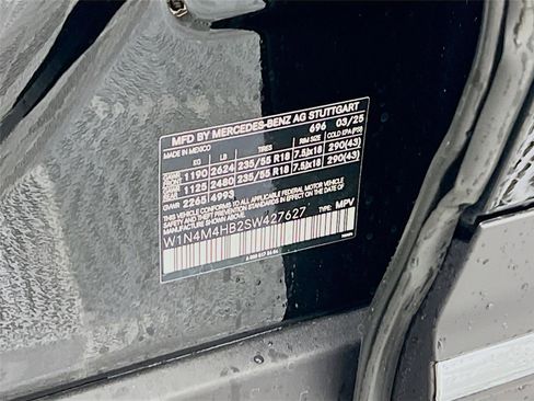 Used 2025 Mercedes-Benz GLB 250 GLB 250 image 30