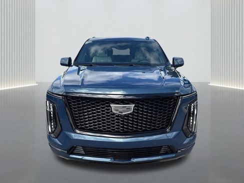 New 2026 Cadillac Escalade Platinum Sport w/ LPO, ONYX Package AWD/4WD image 2