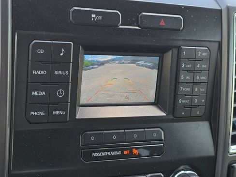 Used 2016 Ford F150 XLT AWD/4WD image 9