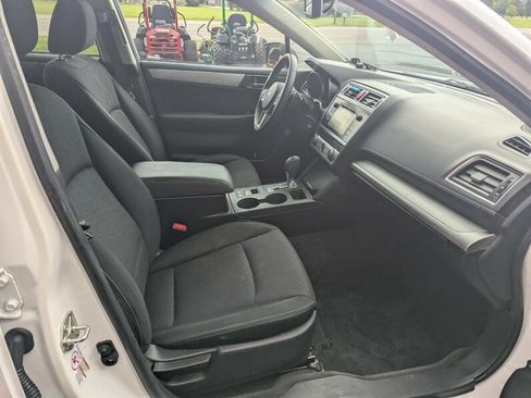 Used 2015 Subaru Outback 2.5i Premium AWD/4WD image 13