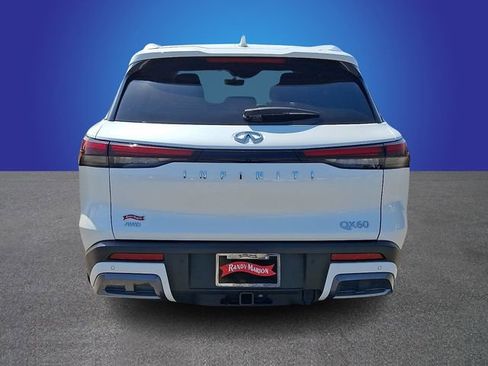 Used 2024 INFINITI QX60 Sensory w/ Vision Package AWD/4WD image 6