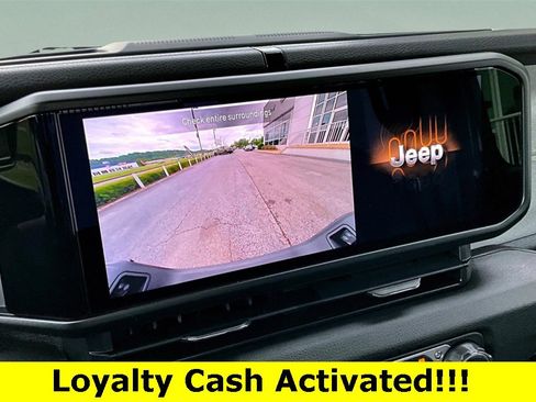 New 2025 Jeep Gladiator Sport image 21