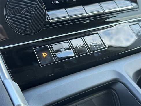 New 2025 Nissan Armada SV image 25