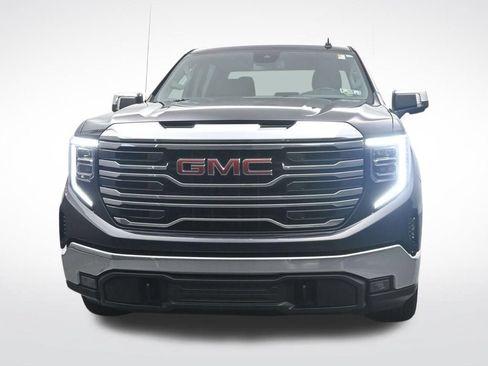 Used 2025 GMC Sierra 1500 SLT AWD/4WD image 2