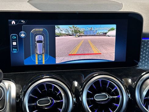 New 2025 Mercedes-Benz GLB 250 4MATIC image 20