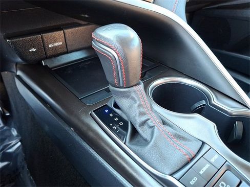 Used 2024 Toyota Camry image 14