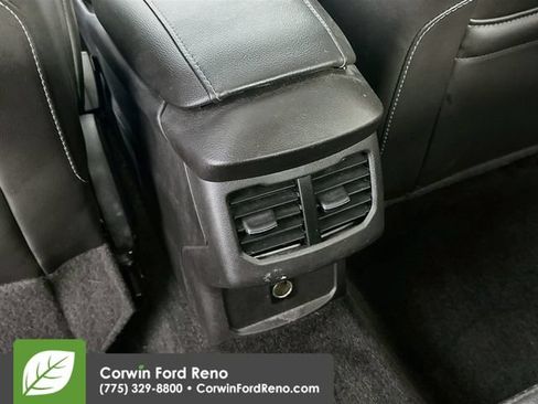 Used 2015 Ford Fusion SE w/ Equipment Group 202A FWD image 26