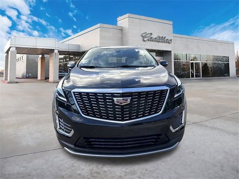 Certified 2024 Cadillac XT5 Premium Luxury image 2