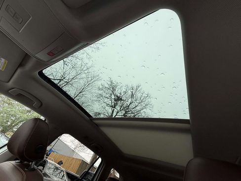 Used 2021 Volkswagen Atlas SEL image 19