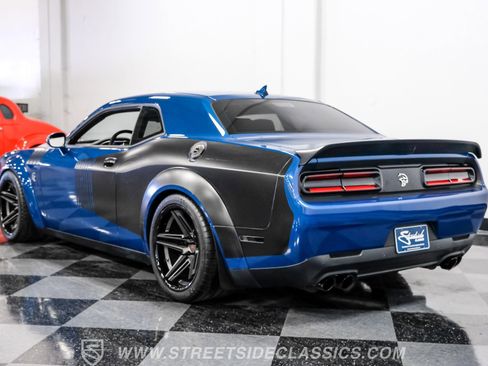 Used 2022 Dodge Challenger SRT Hellcat image 8