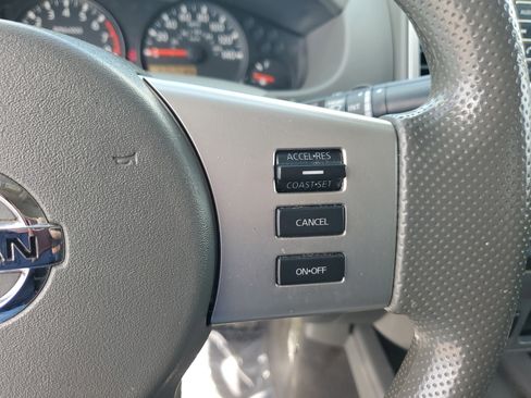 Used 2019 Nissan Frontier S RWD image 18