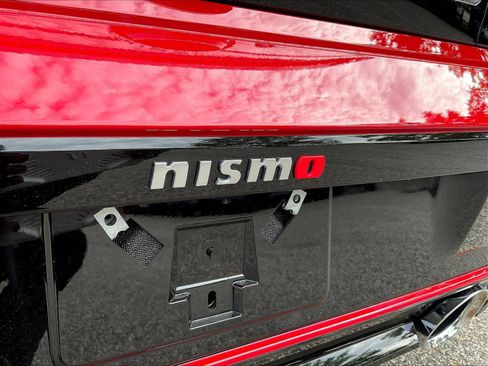 Certified 2025 Nissan Z NISMO w/ Floor Mat Package RWD image 23