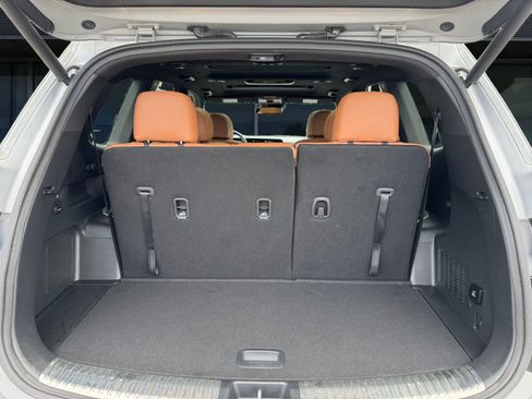 Used 2024 Kia Telluride SX X-Pro AWD/4WD image 12