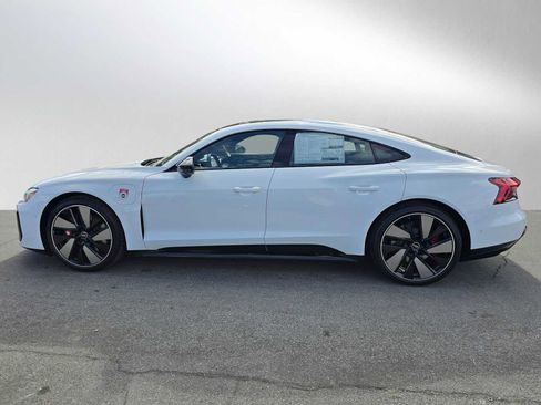 New 2026 Audi S e-tron GT Prestige image 6