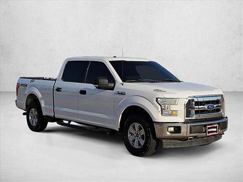 Used 2017 Ford F150 XLT w/ Equipment Group 301A Mid AWD/4WD image 3