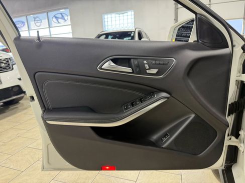 Used 2018 Mercedes-Benz GLA 250 GLA 250 4MATIC Sport Utility 4 image 29