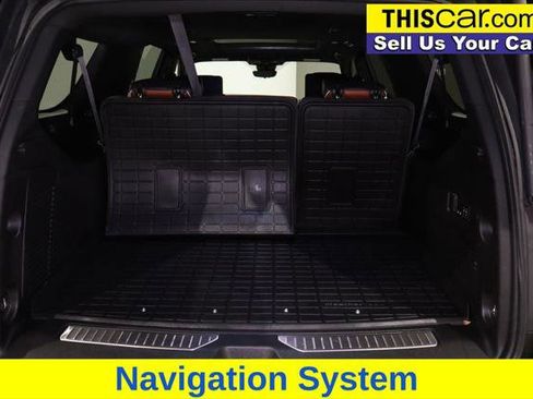 Used 2023 GMC Yukon XL Denali Ultimate AWD/4WD image 12