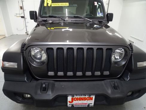 Used 2019 Jeep Wrangler Unlimited Sport S image 22