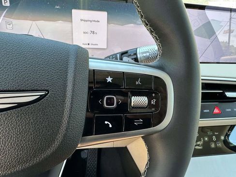 New 2026 Genesis GV70 2.5T Advanced AWD/4WD image 28