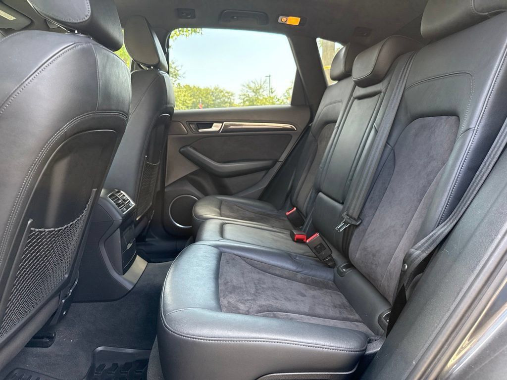 Used 2015 Audi SQ5 Premium Plus w/ Technology Package AWD/4WD image 21